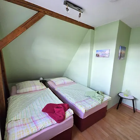 Apartment Knoth *